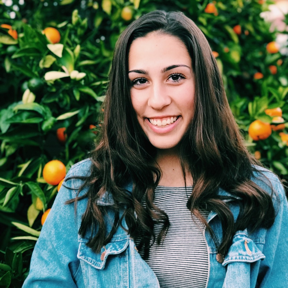 Meet your Posher, Maya